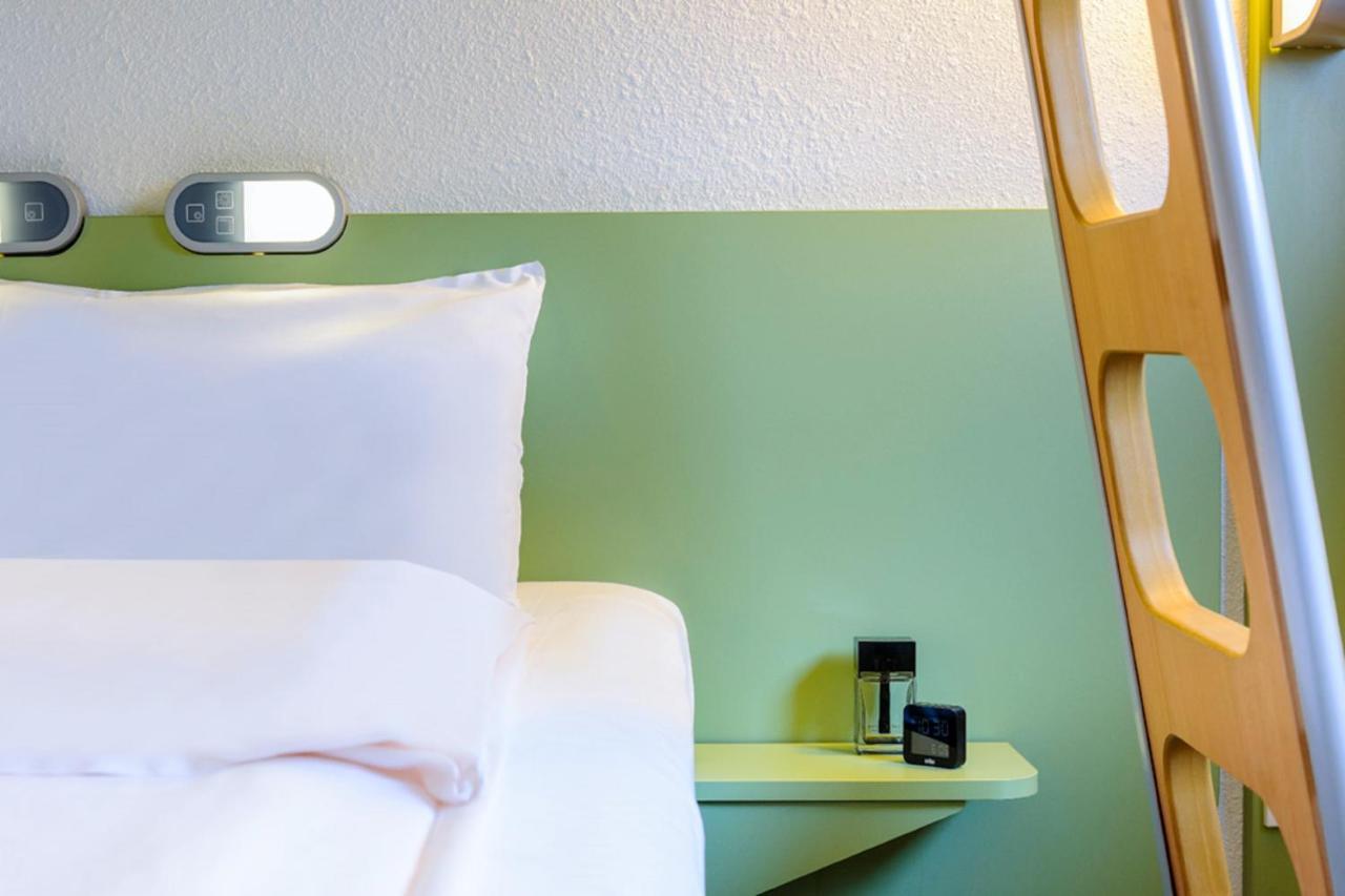 Ibis Budget Poitiers Nord Futuroscope Шассней-дю-Пуату Екстер'єр фото