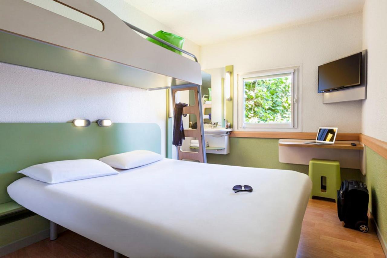 Ibis Budget Poitiers Nord Futuroscope Шассней-дю-Пуату Екстер'єр фото
