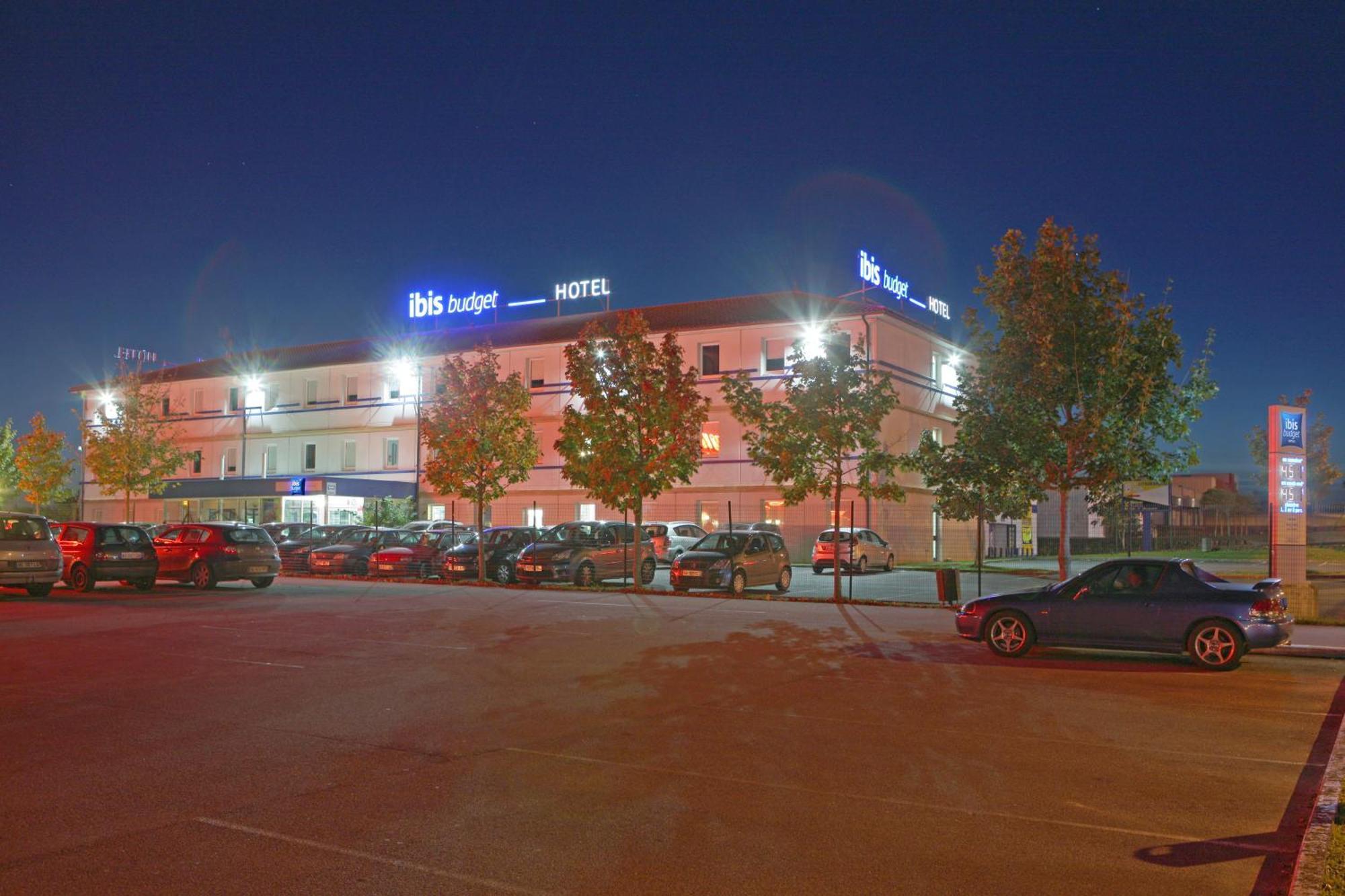 Ibis Budget Poitiers Nord Futuroscope Шассней-дю-Пуату Екстер'єр фото