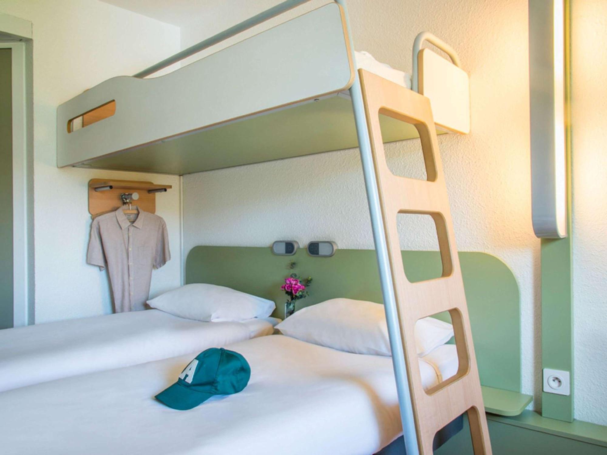 Ibis Budget Poitiers Nord Futuroscope Шассней-дю-Пуату Екстер'єр фото