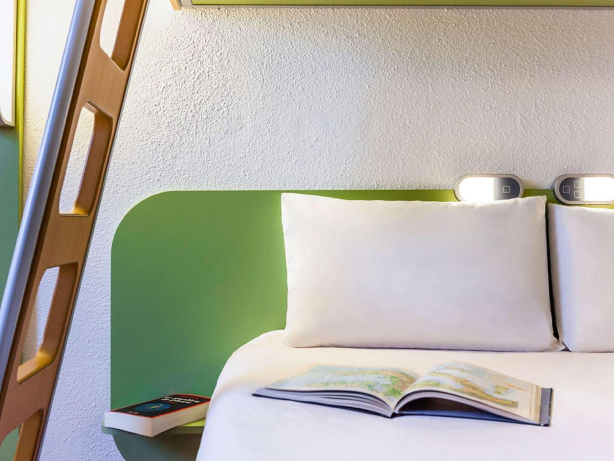 Ibis Budget Poitiers Nord Futuroscope Шассней-дю-Пуату Екстер'єр фото