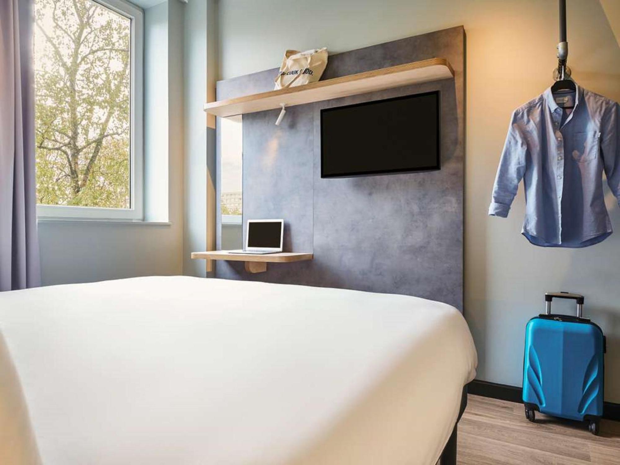 Ibis Budget Poitiers Nord Futuroscope Шассней-дю-Пуату Екстер'єр фото