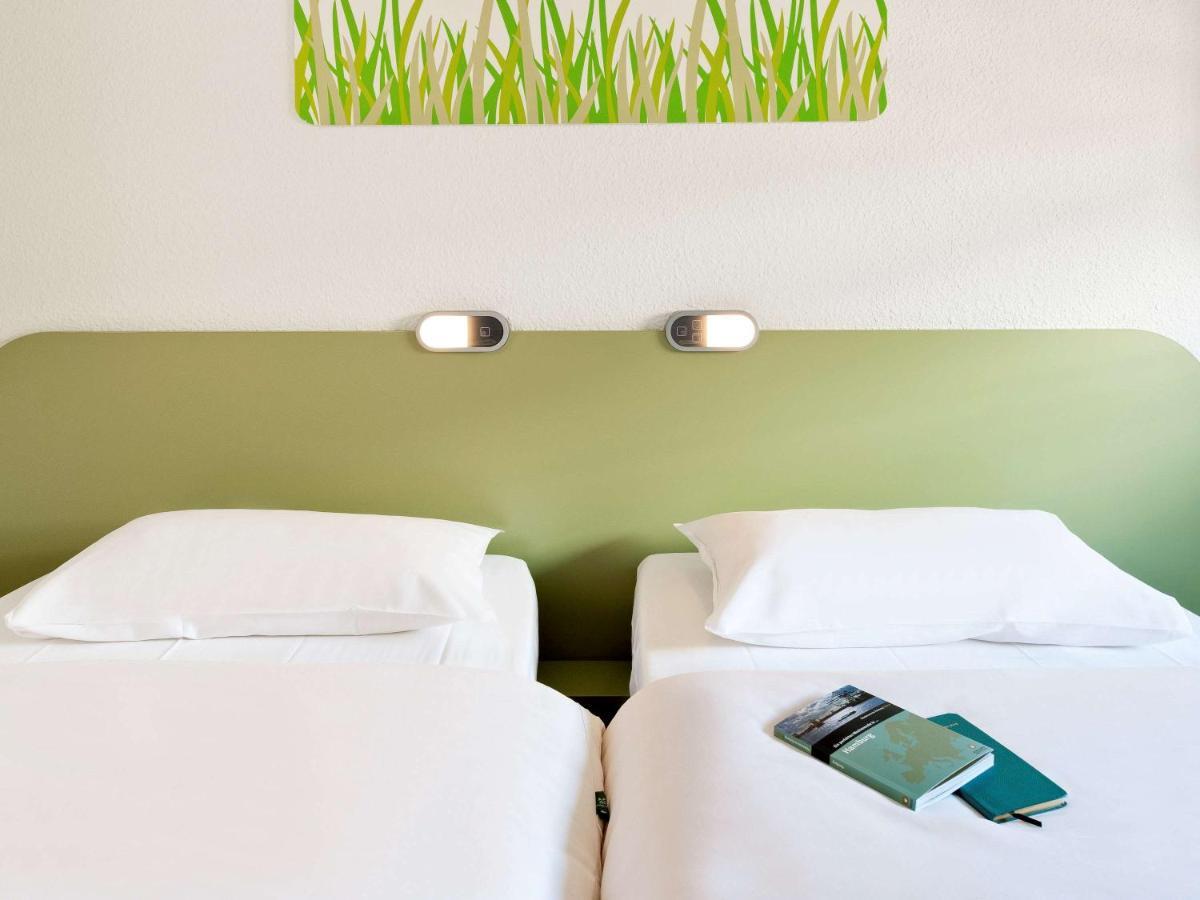 Ibis Budget Poitiers Nord Futuroscope Шассней-дю-Пуату Екстер'єр фото